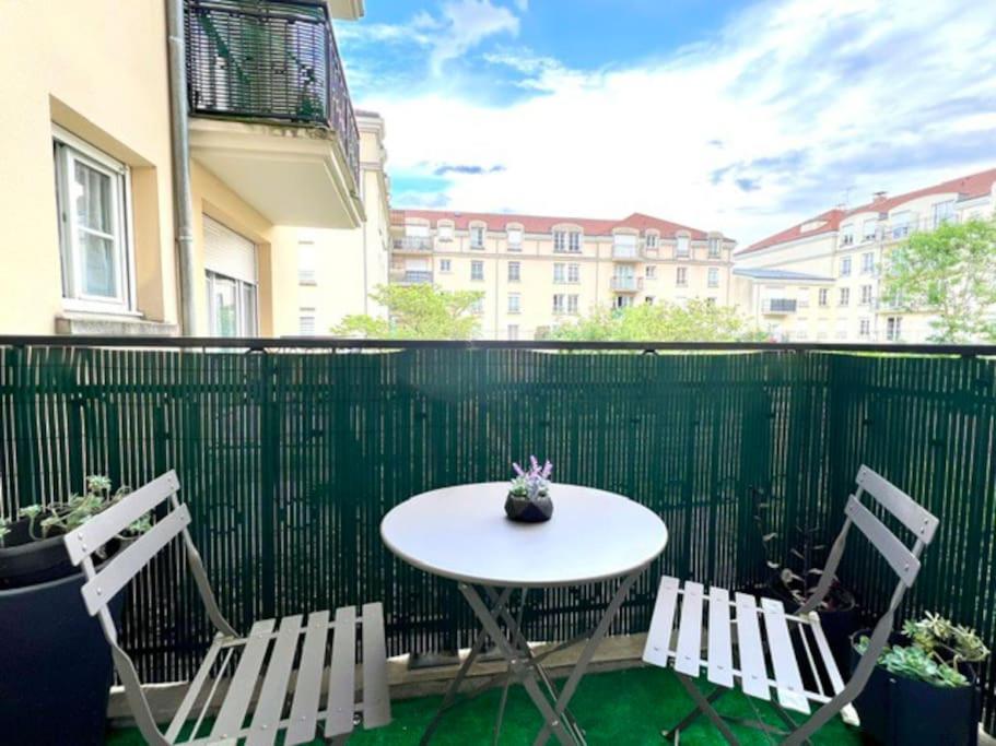 Appartement En Centre-Ville 布西圣乔治 外观 照片