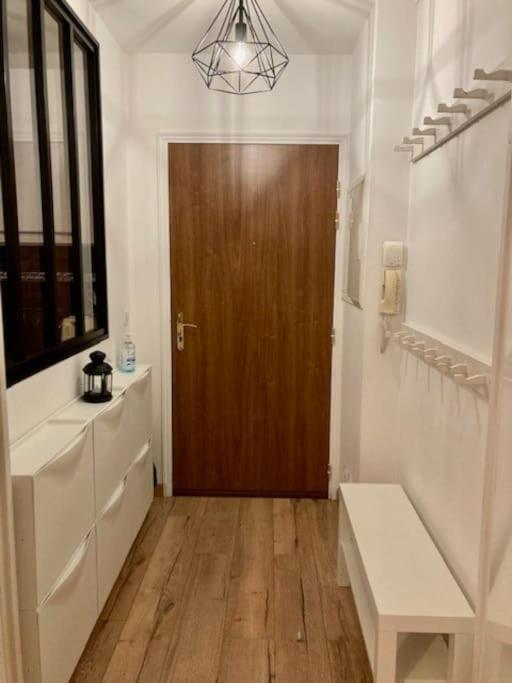 Appartement En Centre-Ville 布西圣乔治 外观 照片